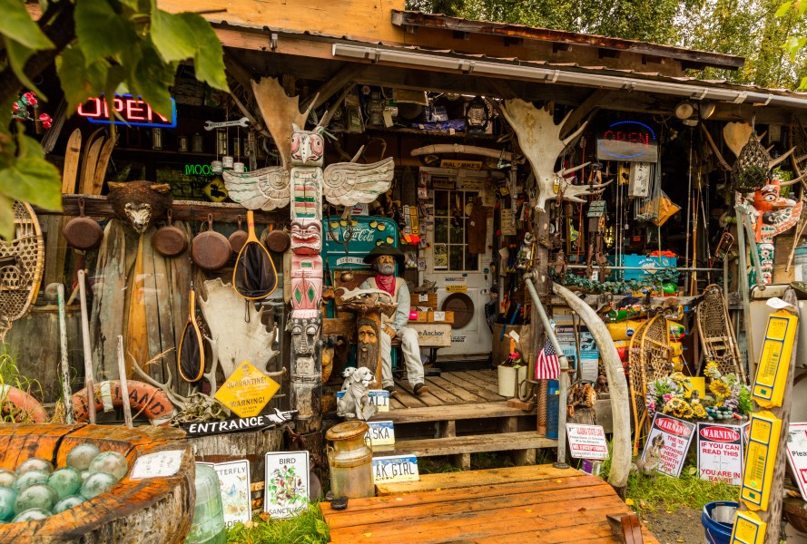 Comercio en Trapper Creek, Alaska, Estados Unidos, 2017-08-31, DD 28