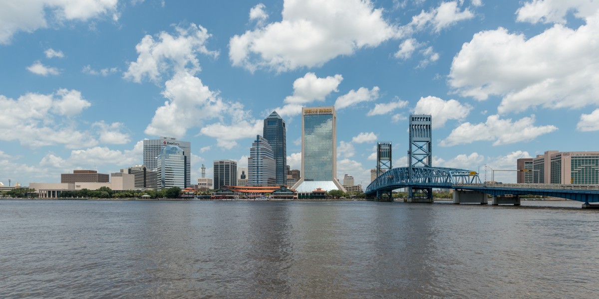 Skyline of Jacksonville FL, South view 20160706 1