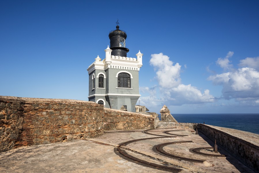USA-2016-Puerto Rico-San Juan-Castillo San Felipe del Morro Lighthouse 03