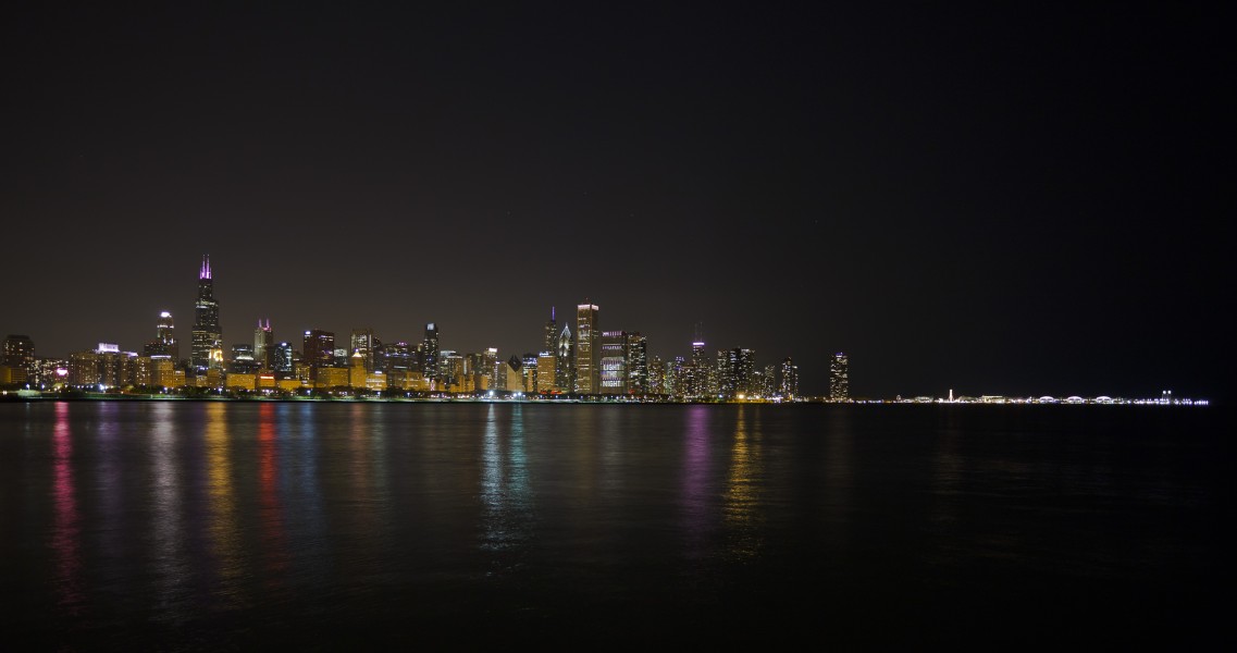 Vista del Skyline de Chicago desde el Planetario, Illinois, Estados Unidos, 2012-10-20, DD 12