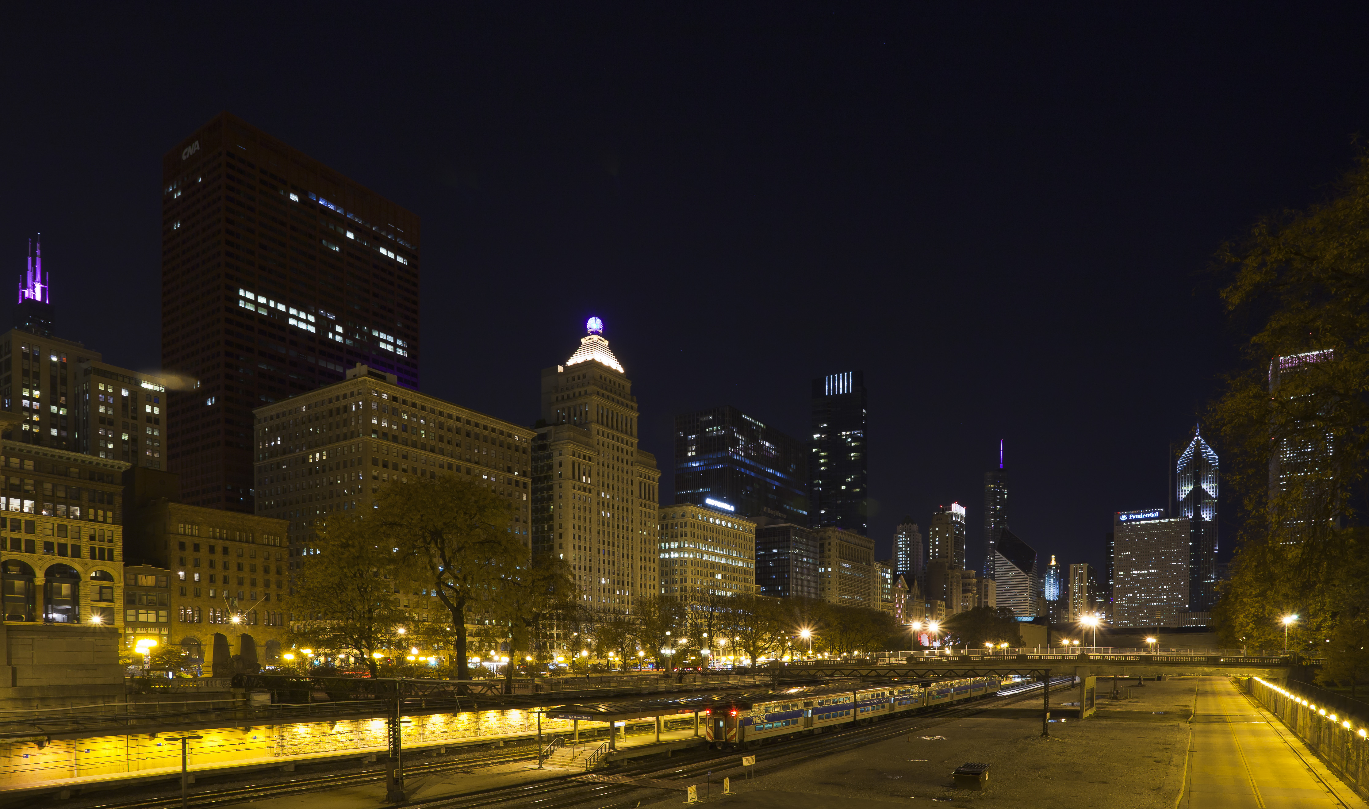 Skyline de Chicago desde el centro, Illinois, Estados Unidos, 2012-10-20, DD 13