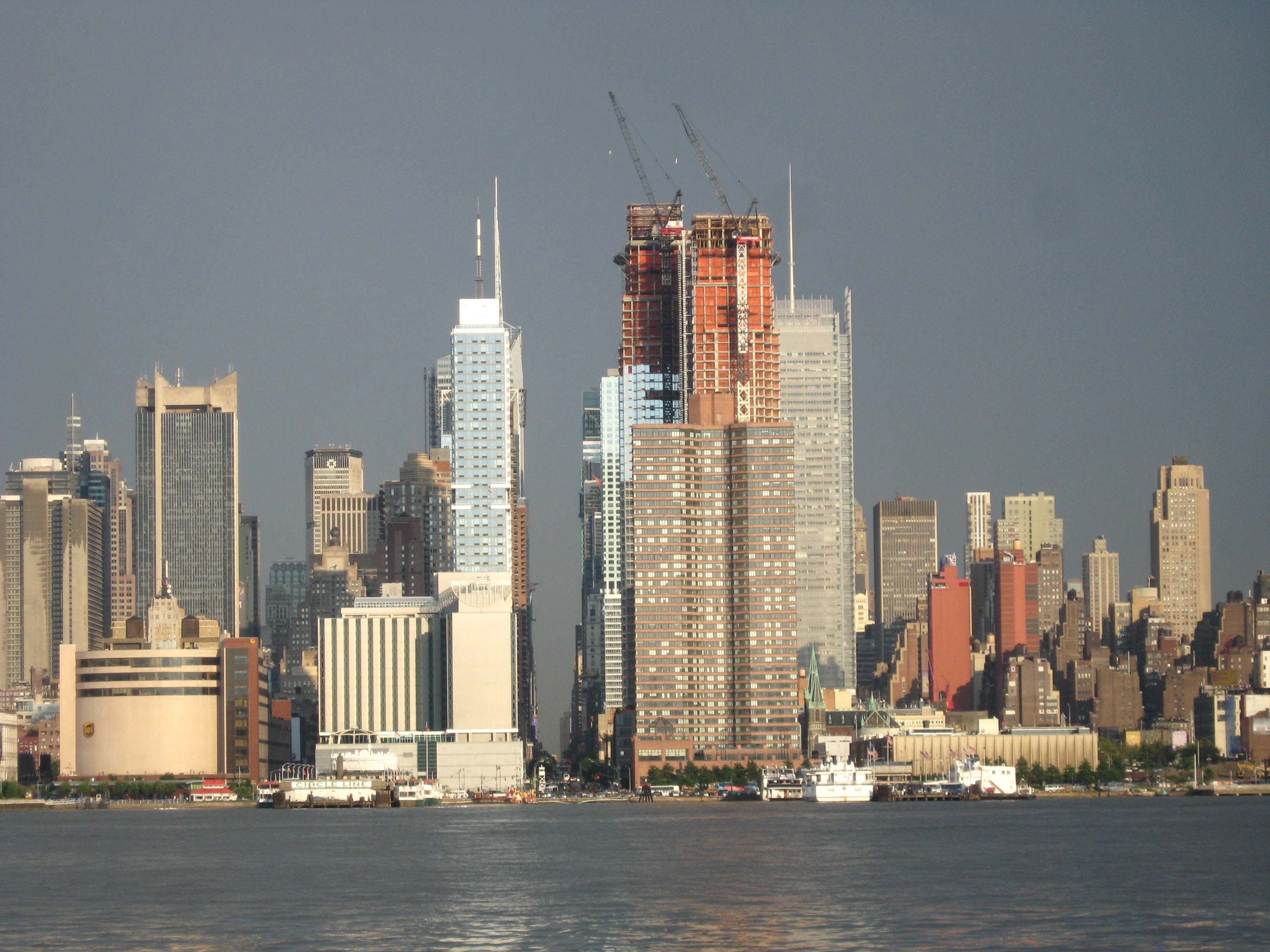 W42nd Street canyon jeh
