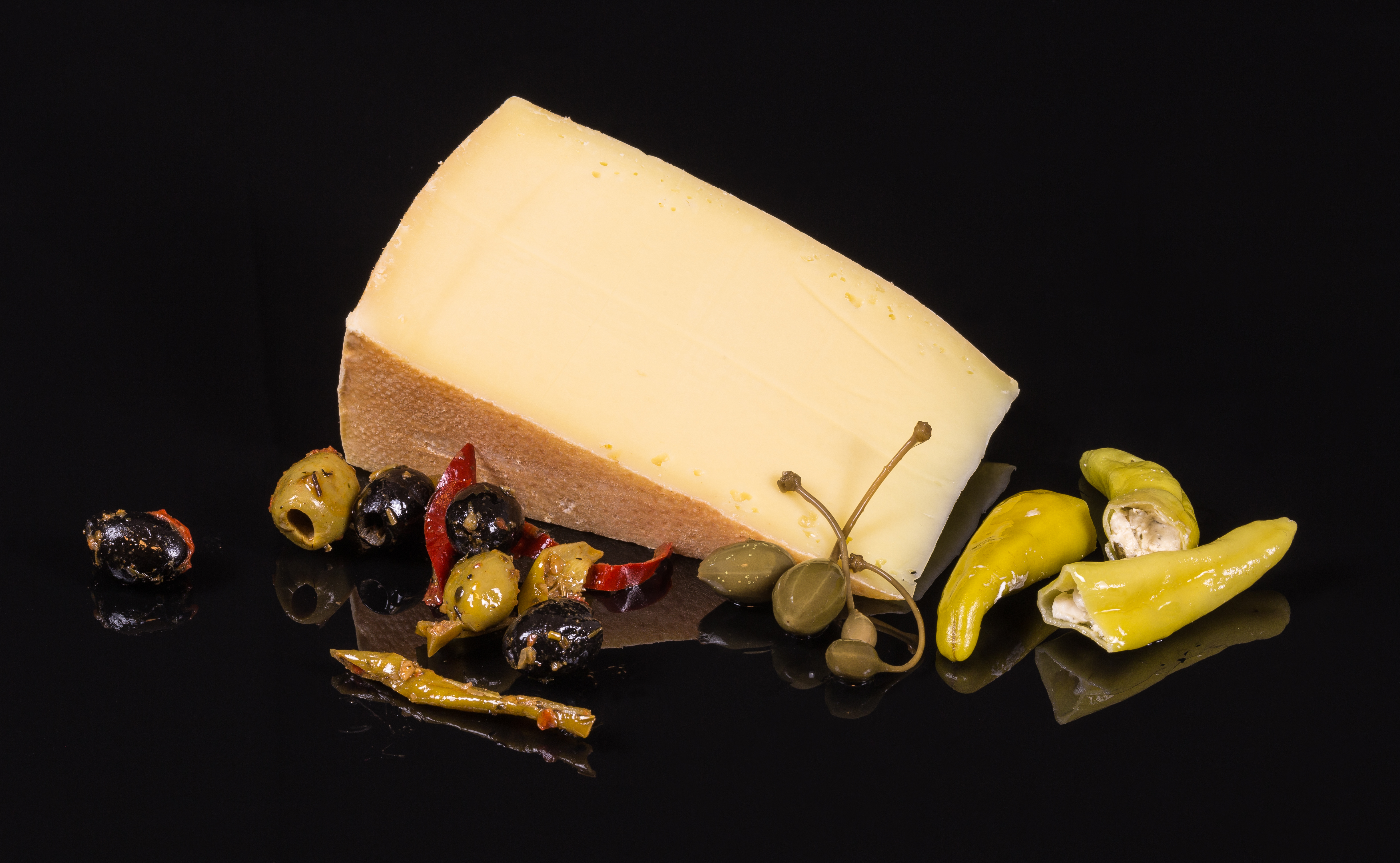 2014-12-08 Bergkäse mit Antipasta 5713