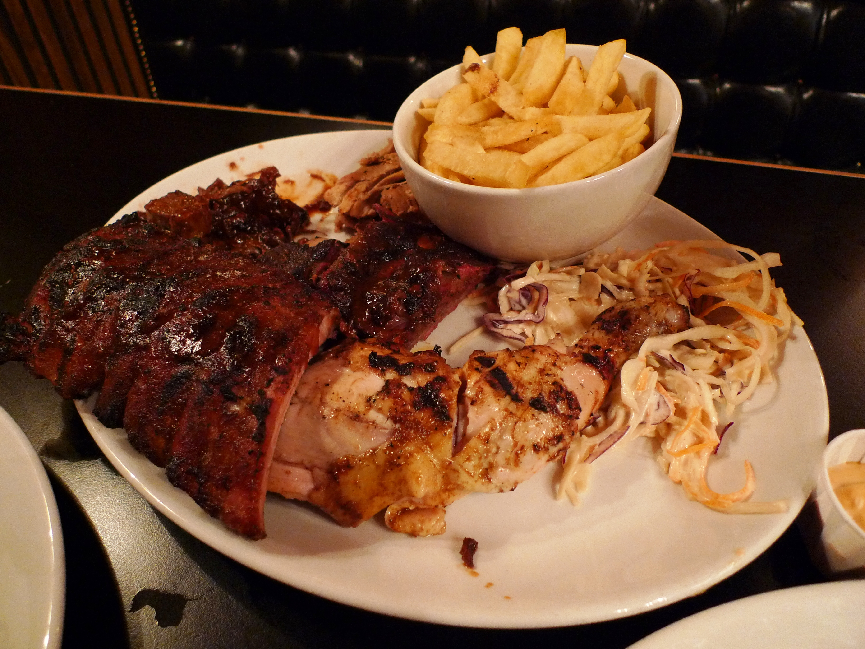 Bodeans, Tower Hill, London (4737185737)