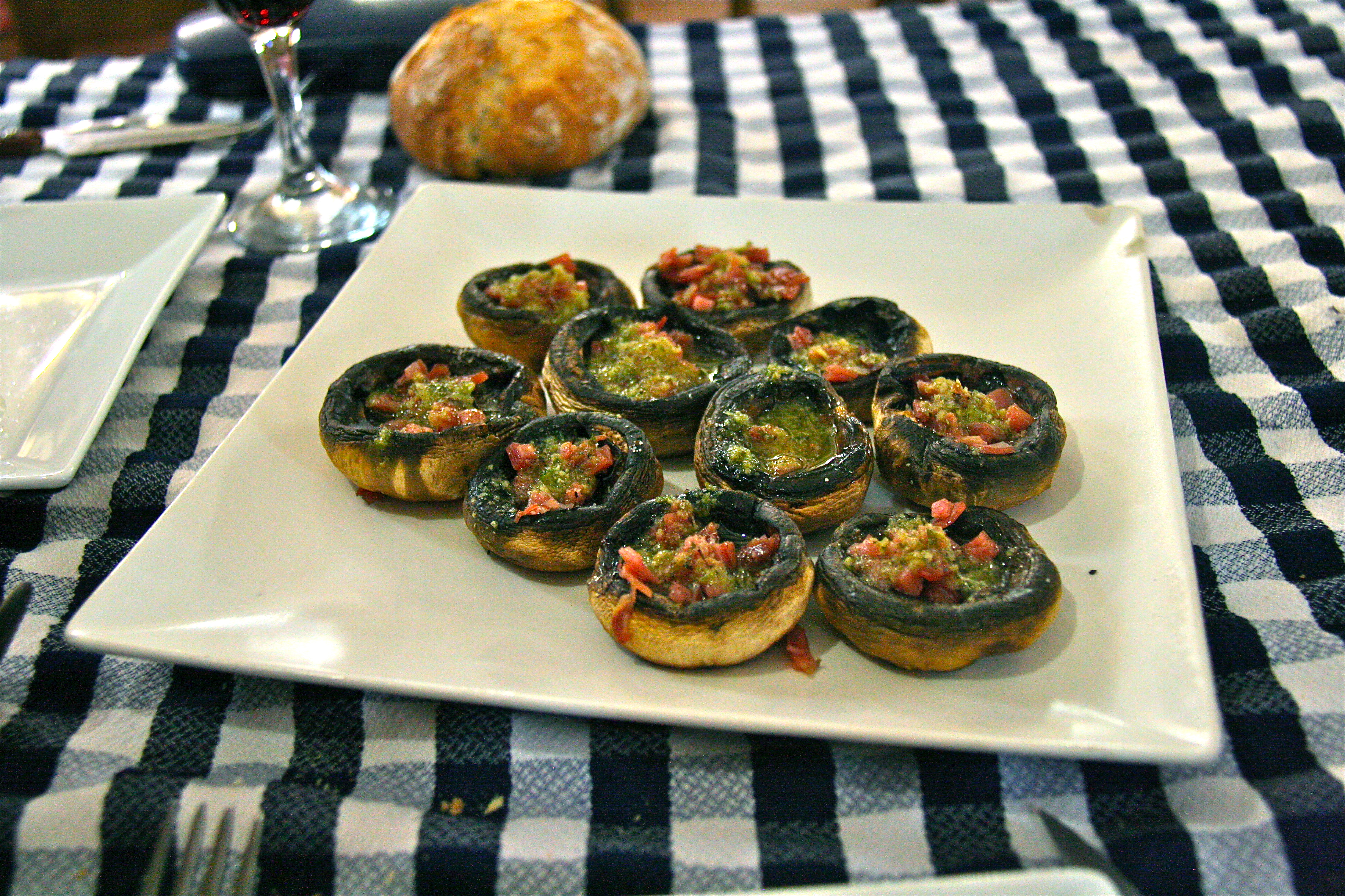 Champiñones rellenos -2013