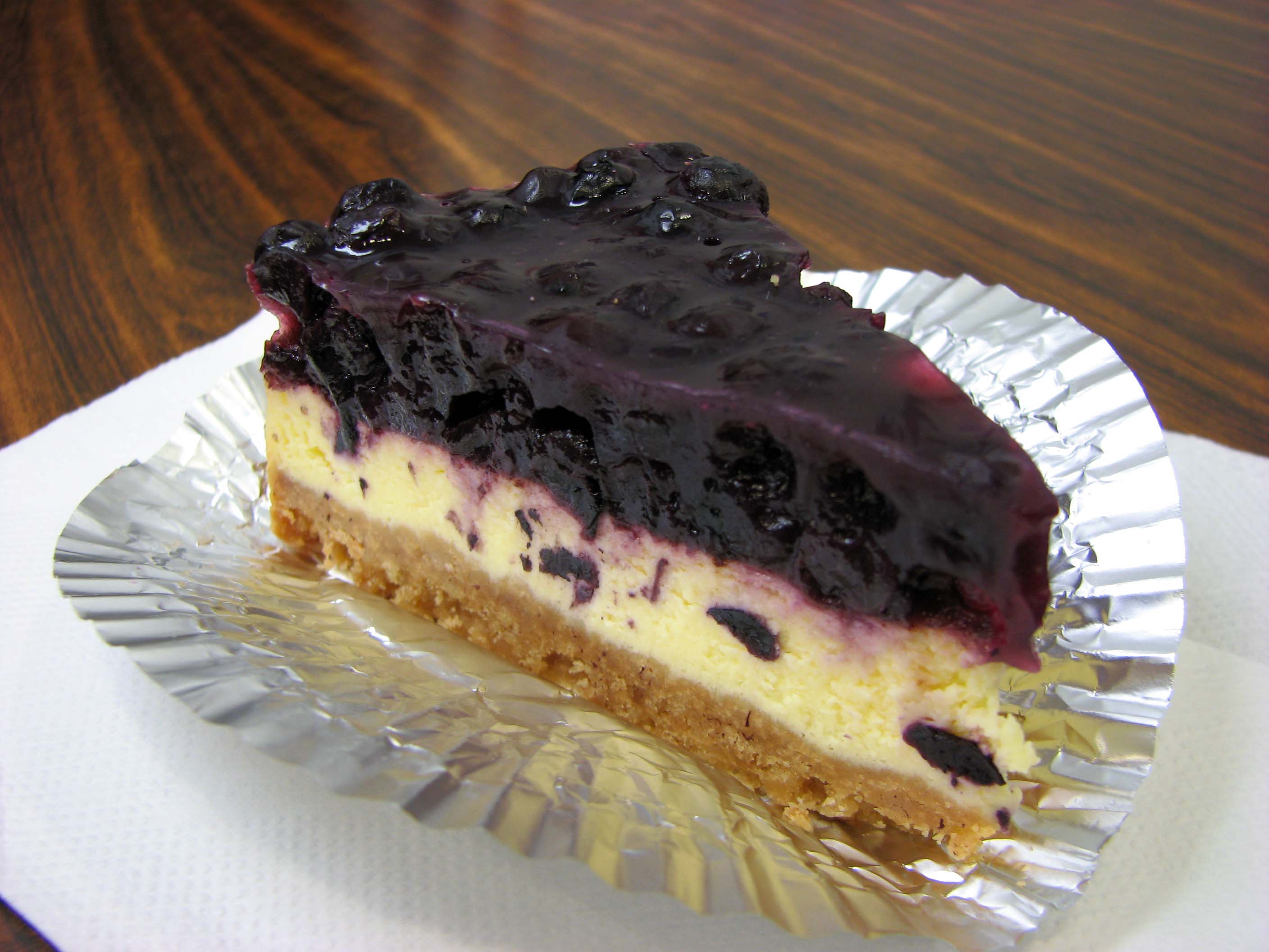 Cheesecake with blueberry topping