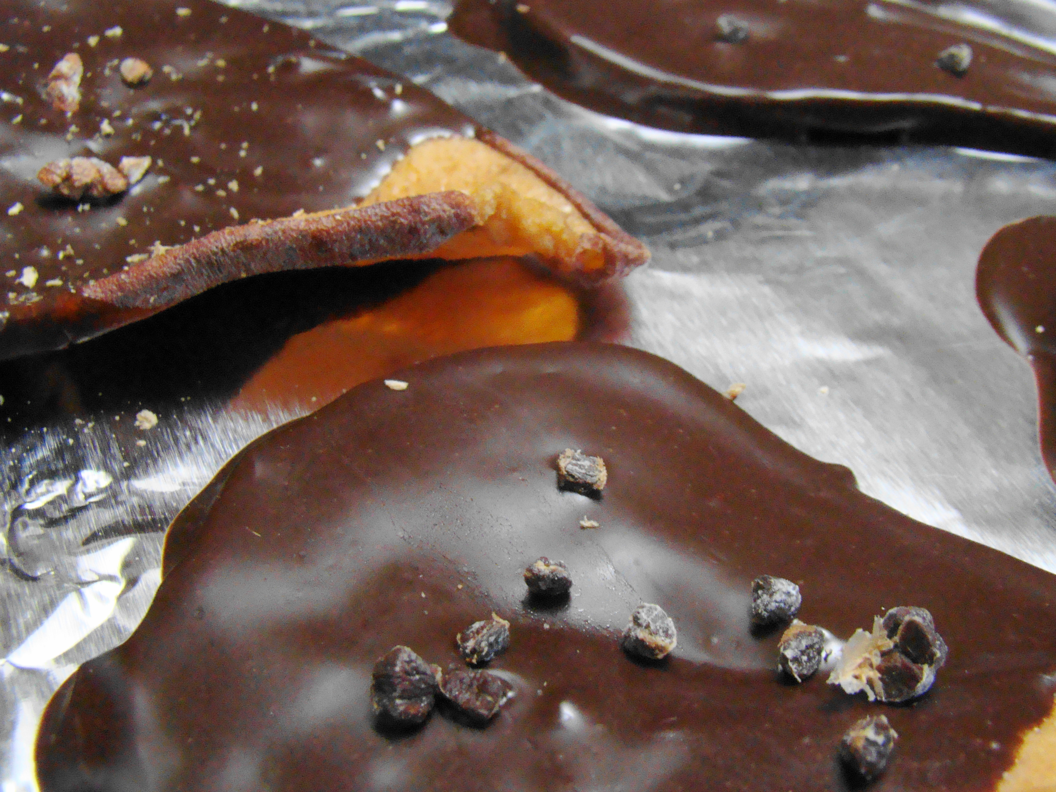 Dipped Pears in Vegan Chocolate (3998970164)