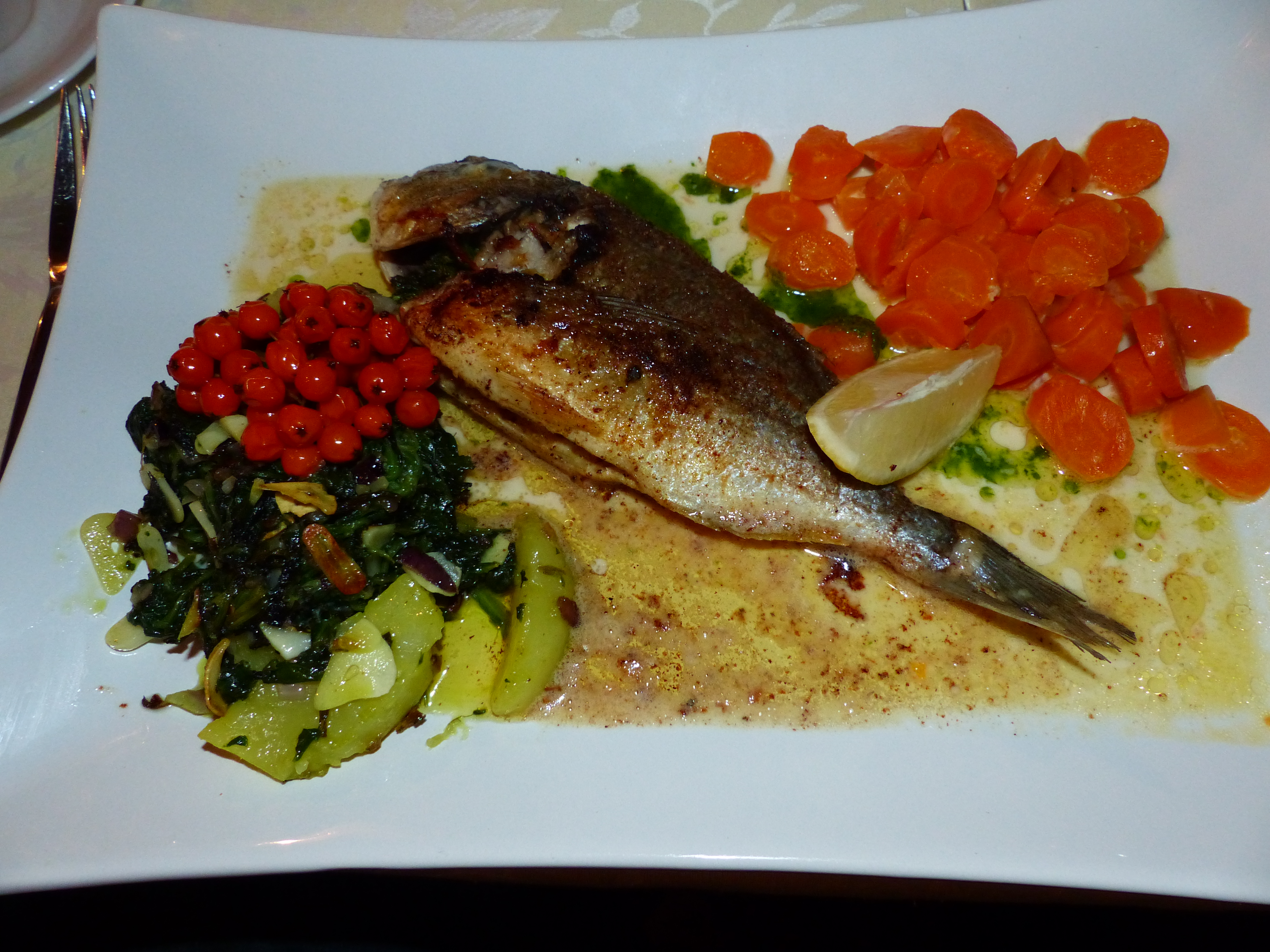 Klosterstübel St. Marienstern - Dorade mit Spinatkartoffeln