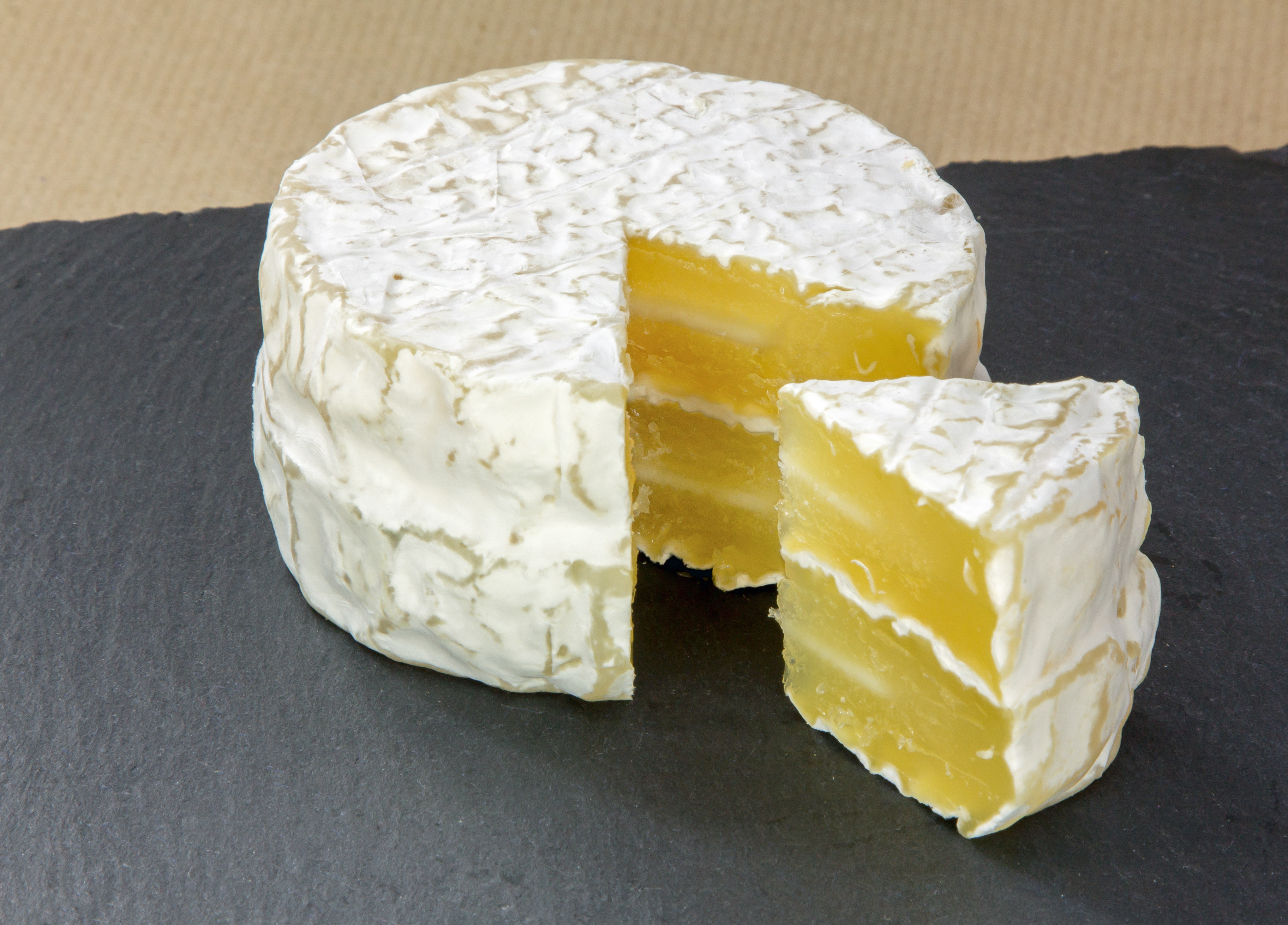 Korbkäse SB 02 WikiCheese Lokal K