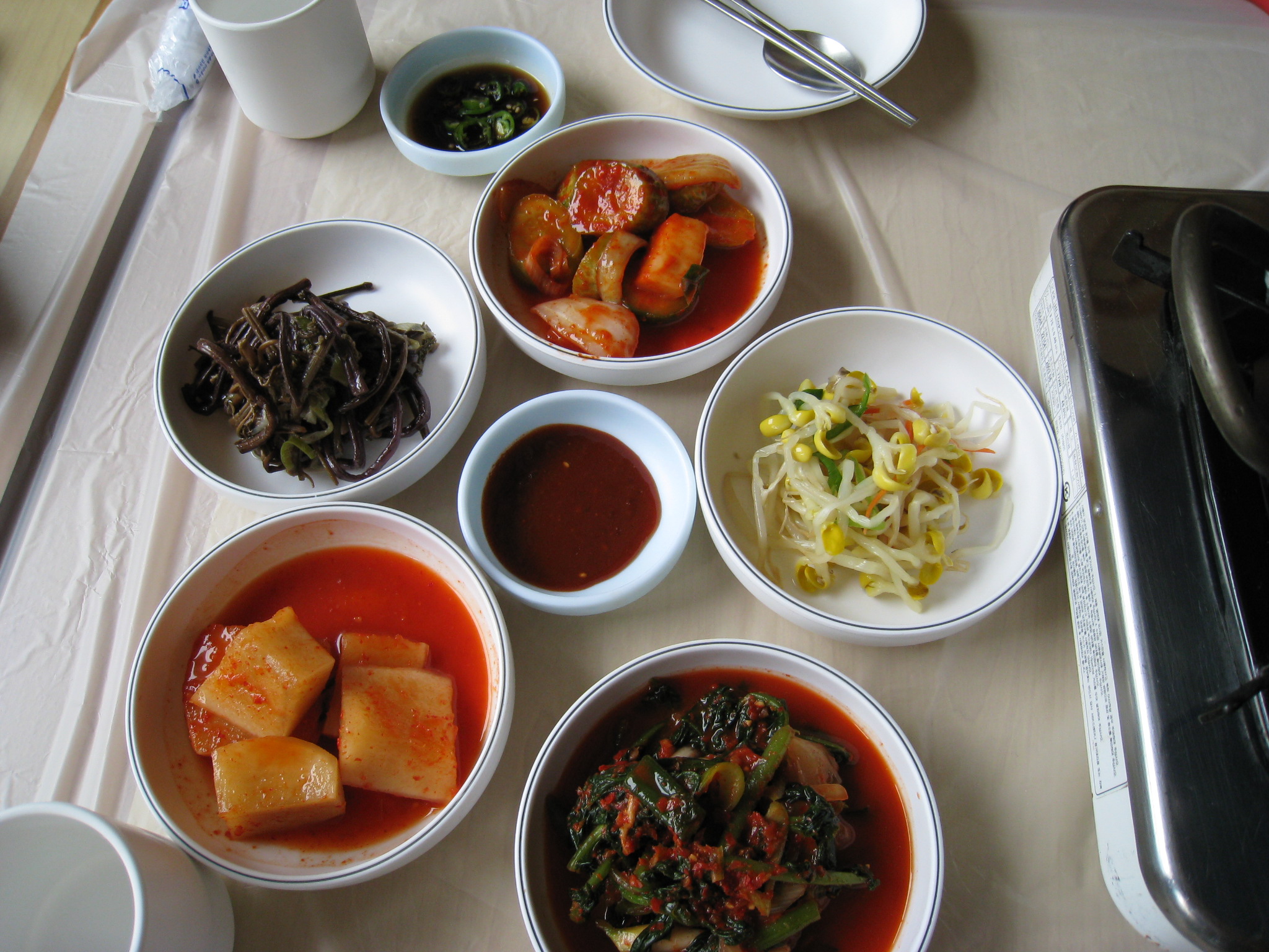 Korean cuisine-Banchan-Kimchi-01