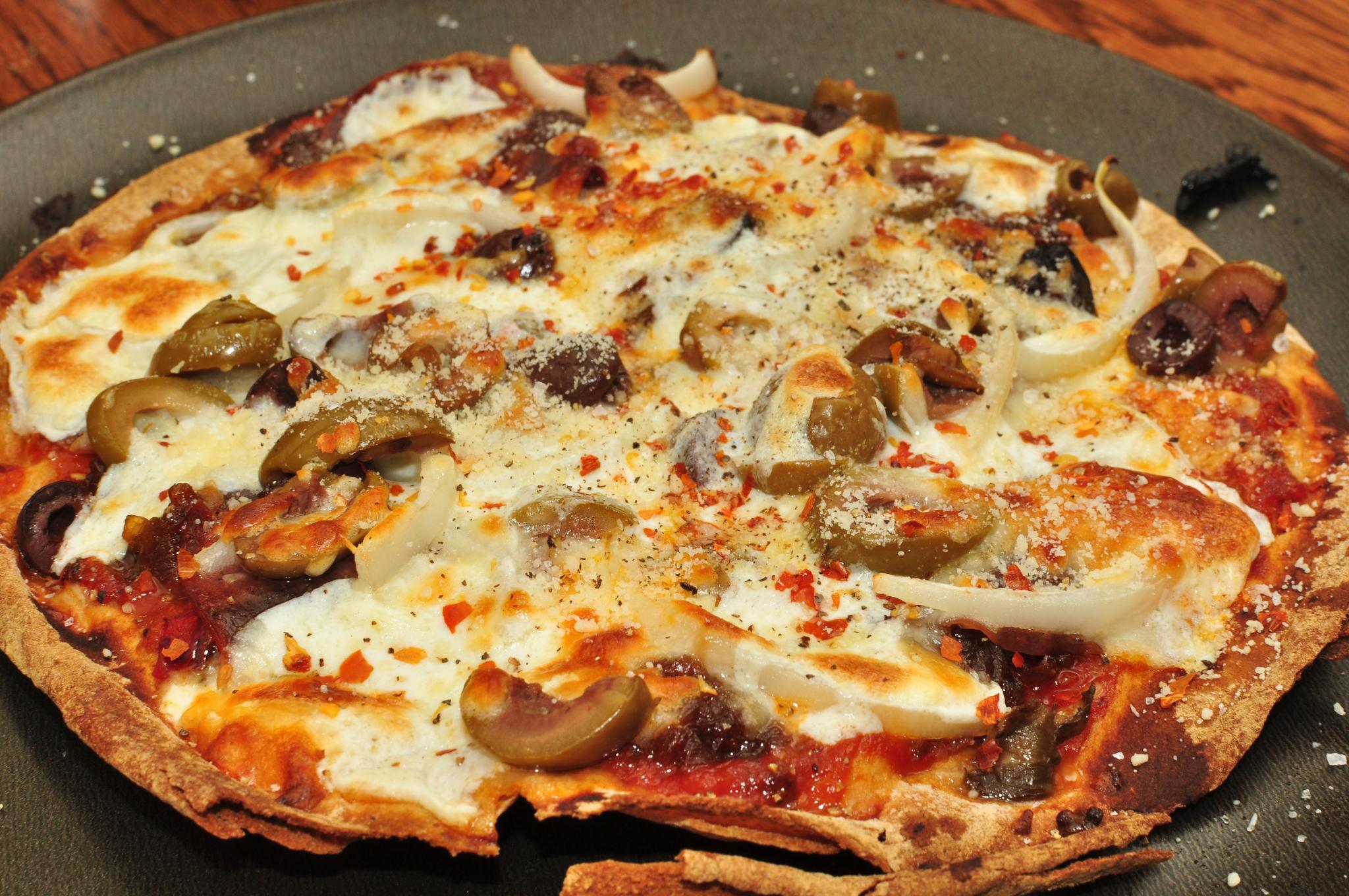 Mmm... pizza for one (7183241604)