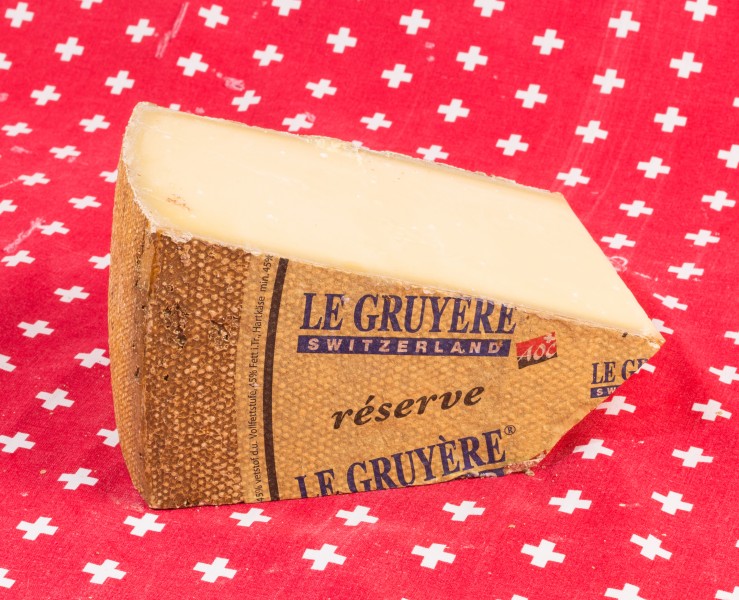 2015-01-25 Le Gruyère AOP Réserve - Der Schweizer - WikiLovesCheese Vienna - hu - 7842