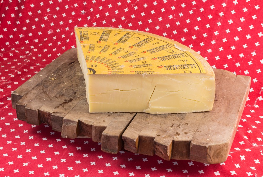 2015-01-25 Le Gruyère AOP Réserve (BIO) - Der Schweizer - WikiLovesCheese Vienna - hu - 7871