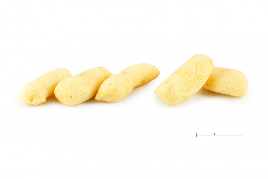 Amplang from Kotabaru, South Kalimantan 2015-05-23 02