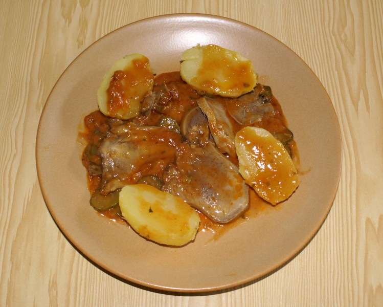 BEEF TONGUE - LANGUE DE BŒUF 