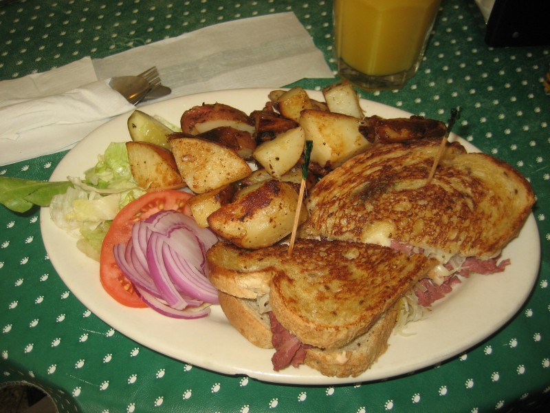 BluebirdGrilledReubenHomeFriesNOLA