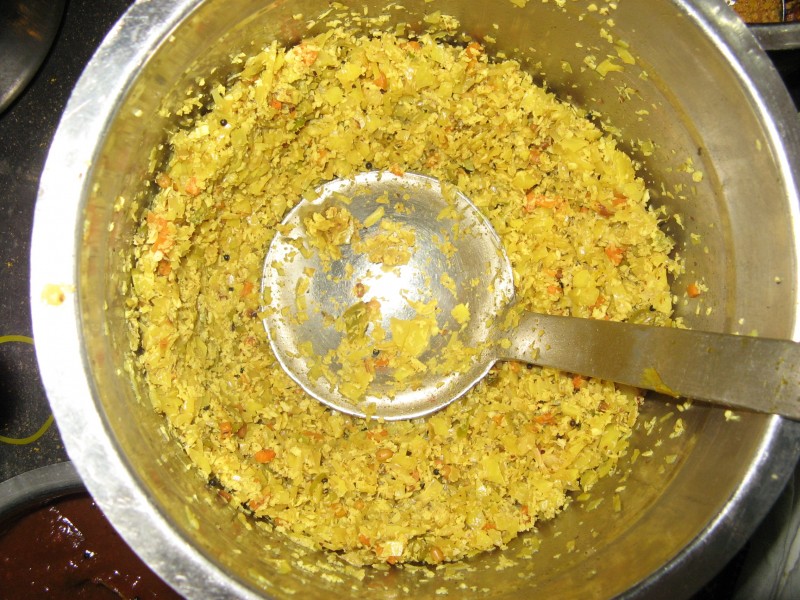 Cabbage thoran
