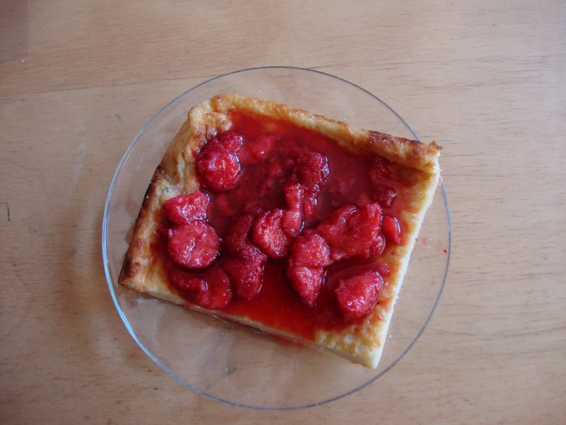 DSC04510 Pancake and strawberries C