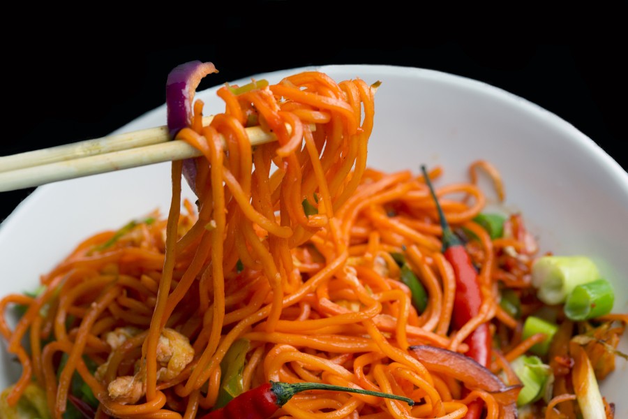 Egg Chili Garlic Noodles (15509782460)