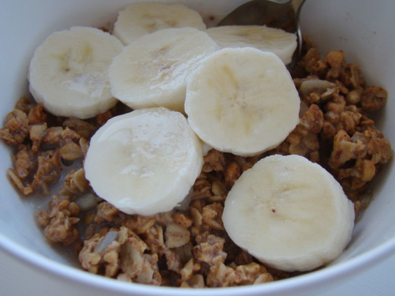 Granola & Banana (4631568725)
