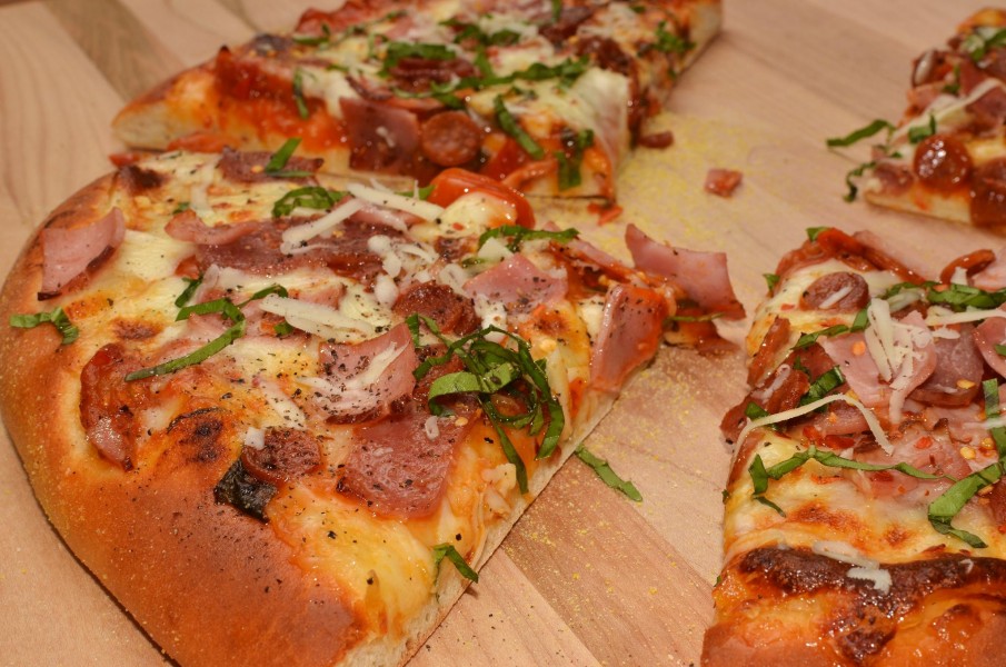 Mmm... bread crust pizza (7523434650)