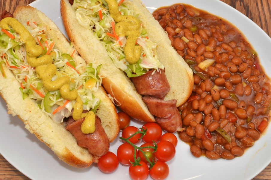 Mmm... spiral cut garlic sausage (7504037022) (2)