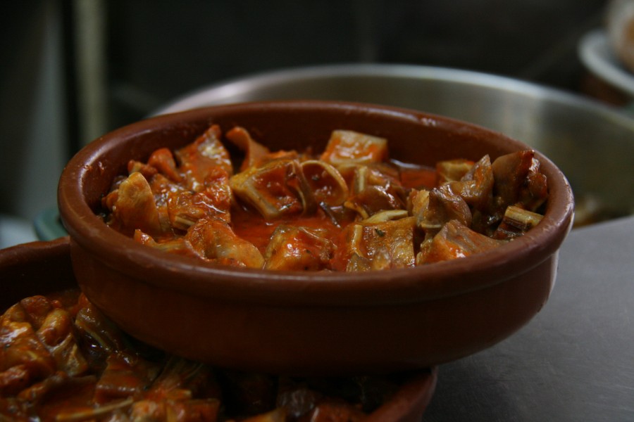 Oreja de cerdo (salsa de tomate)