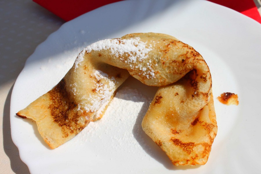 Palacinke - Gefülltes Omelett