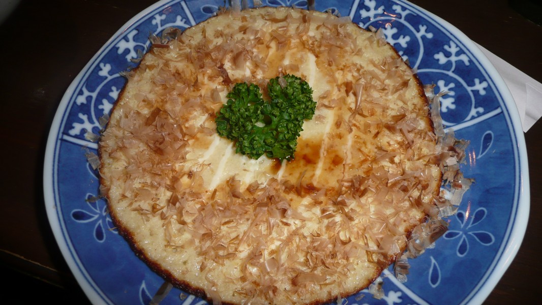 Yama imo fuwa toro yaki