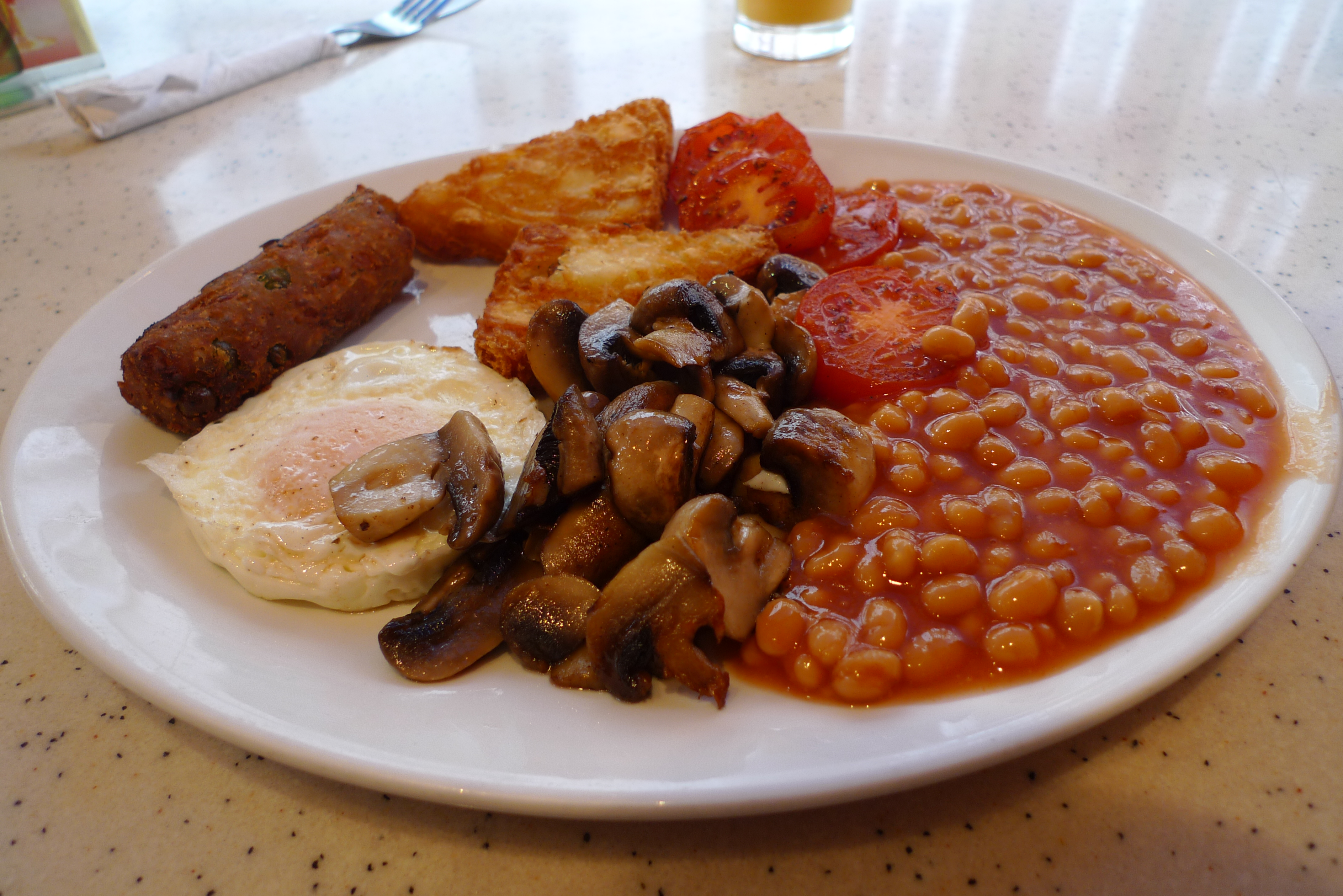 Sky Cafe 2, Fitzrovia, London (6145300324)