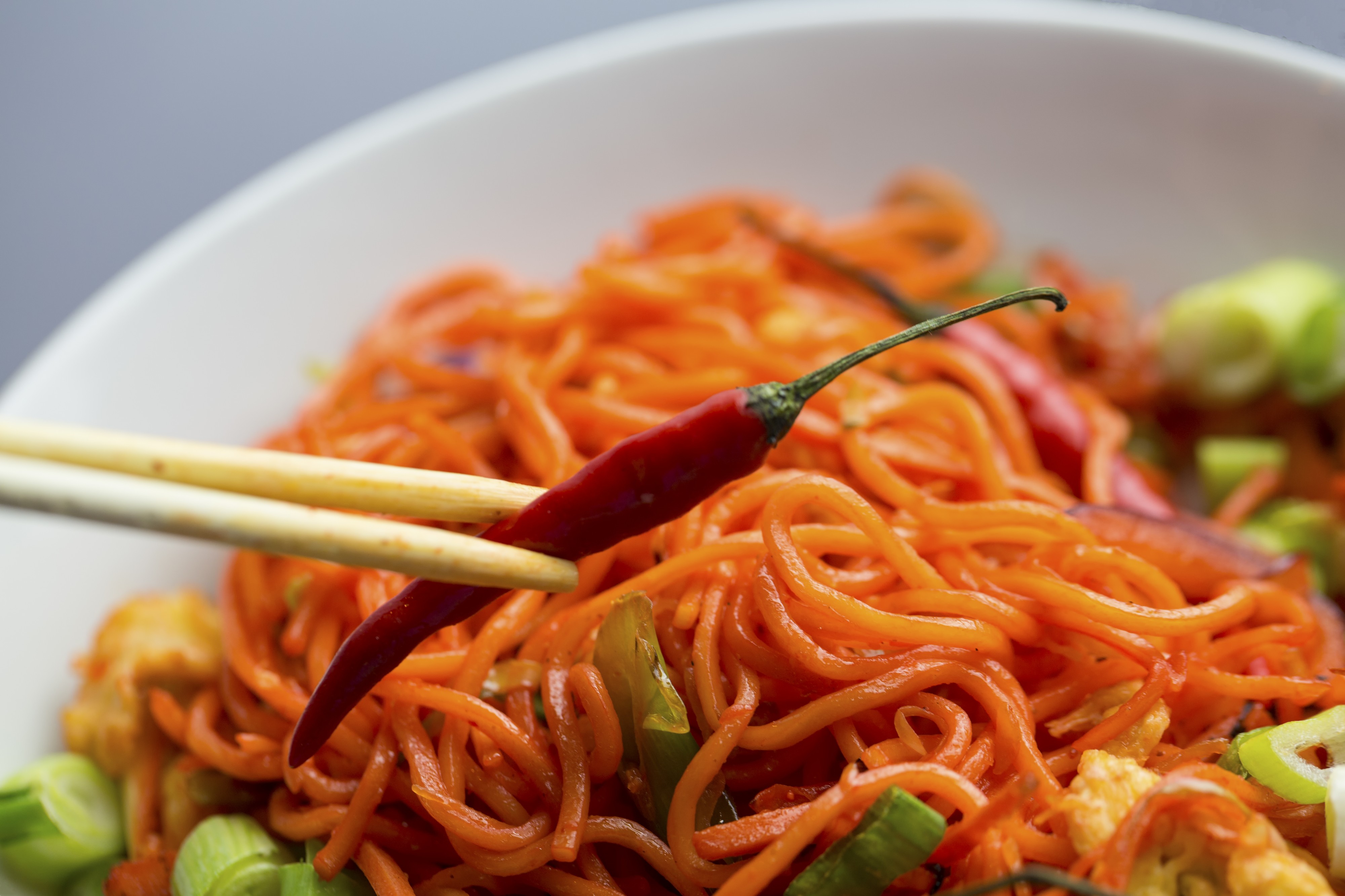 Egg Chili Garlic Noodles (15695184872)