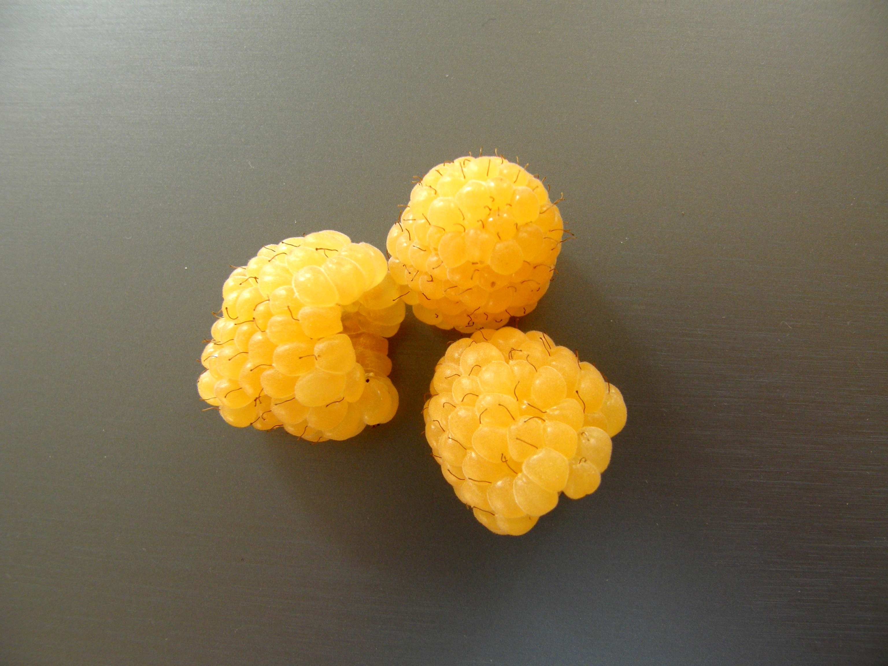 Framboises jaunes