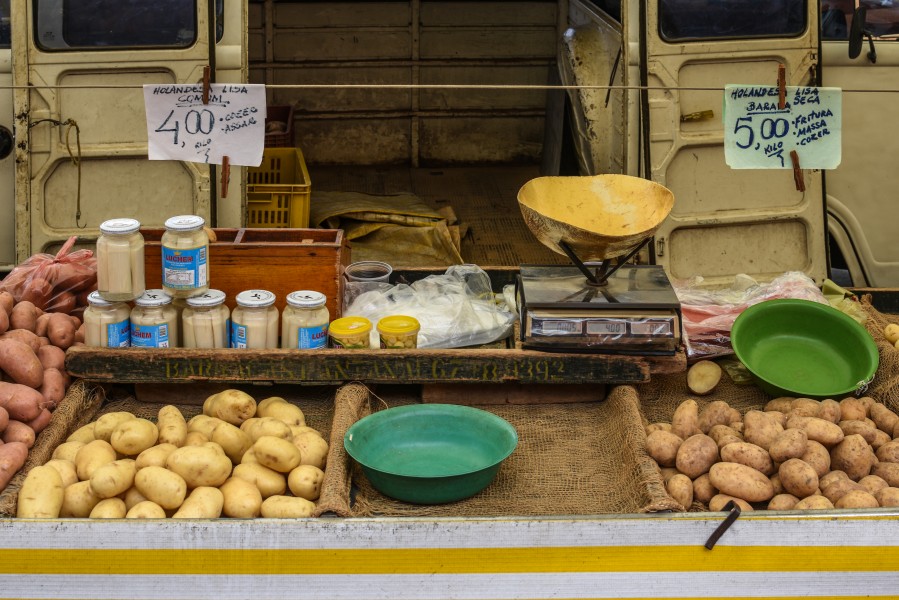 Saúde food street market, São Paulo, Brazil 6