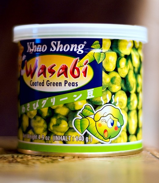 Wasabi coated green peas