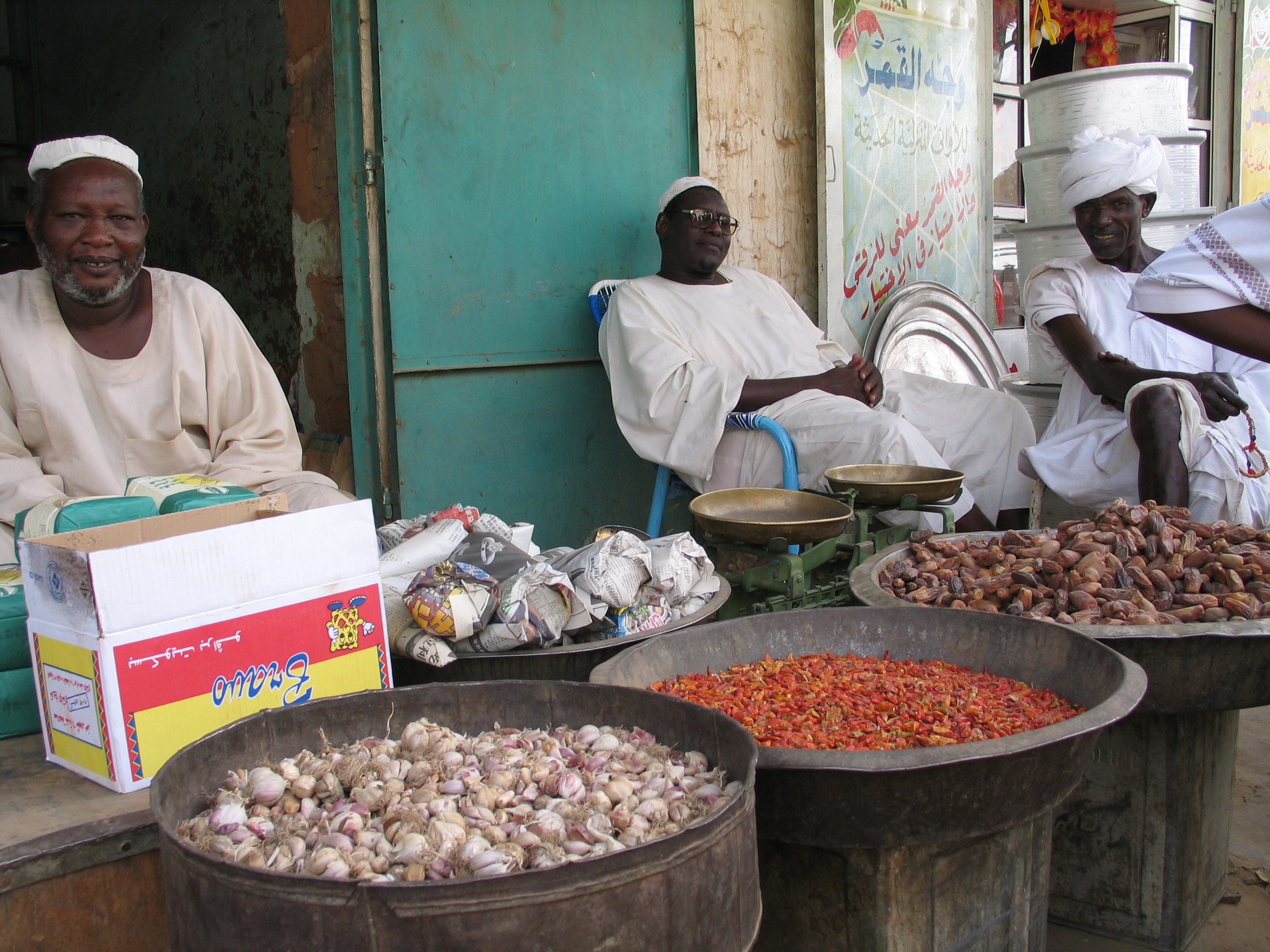 Sudan market vendors
