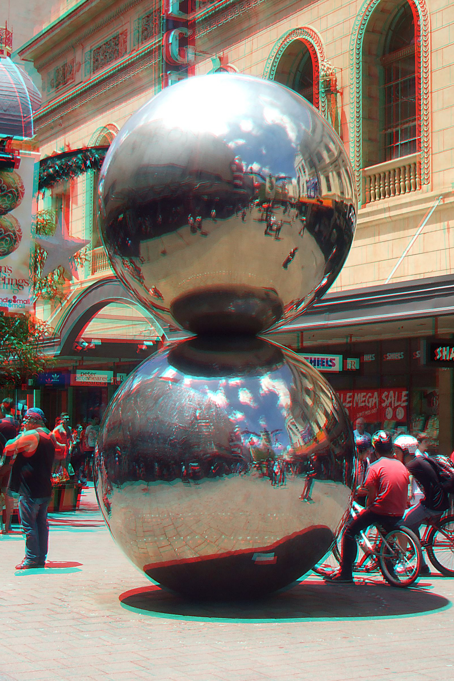 On Further Reflection in Rundle Mall anaglyph