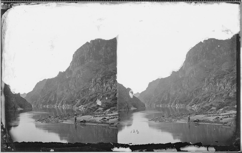 ACROSS BLACK CANON FROM CAMP 8, COLORADO RIVER - NARA - 523895