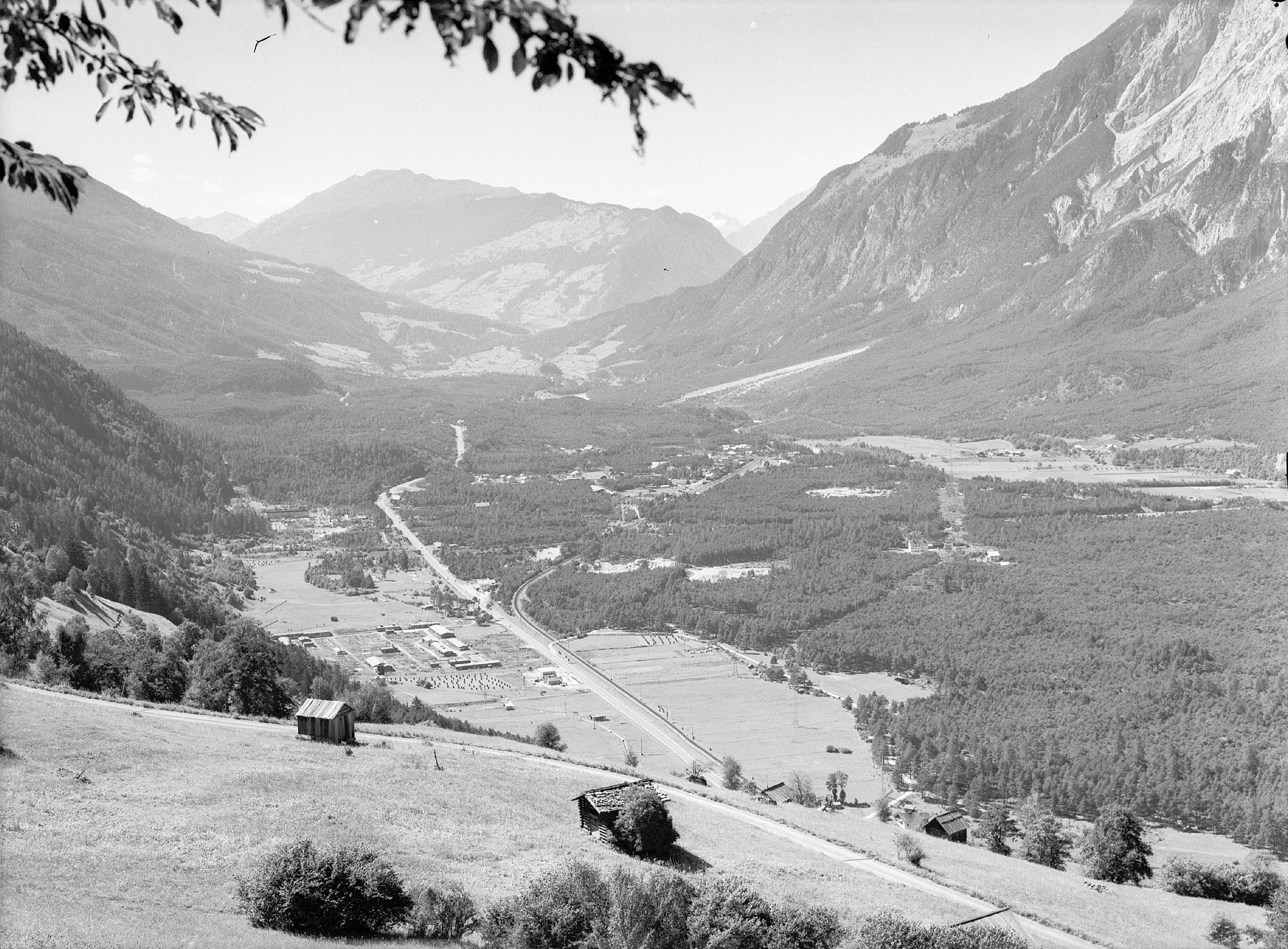 Ötztal-Bahnhof 1
