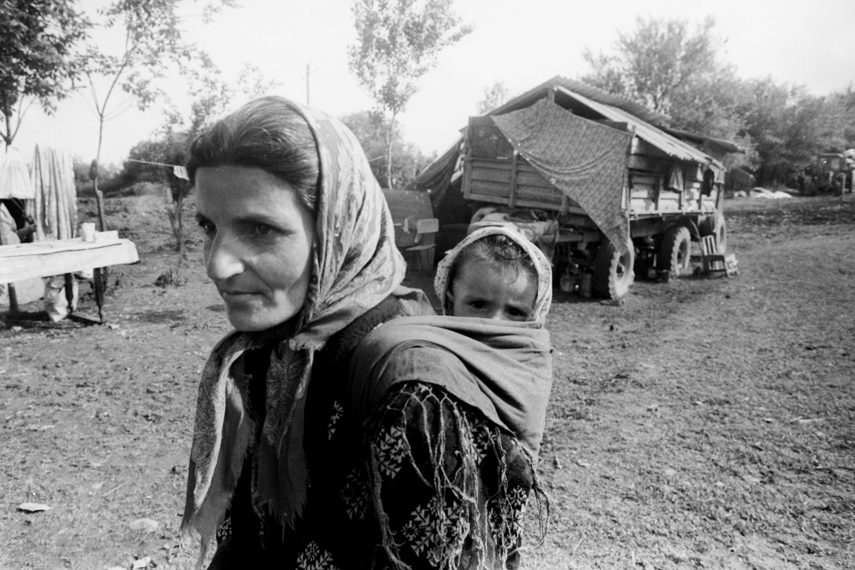 Azerbaijani refugees from Karabakh during the war 11