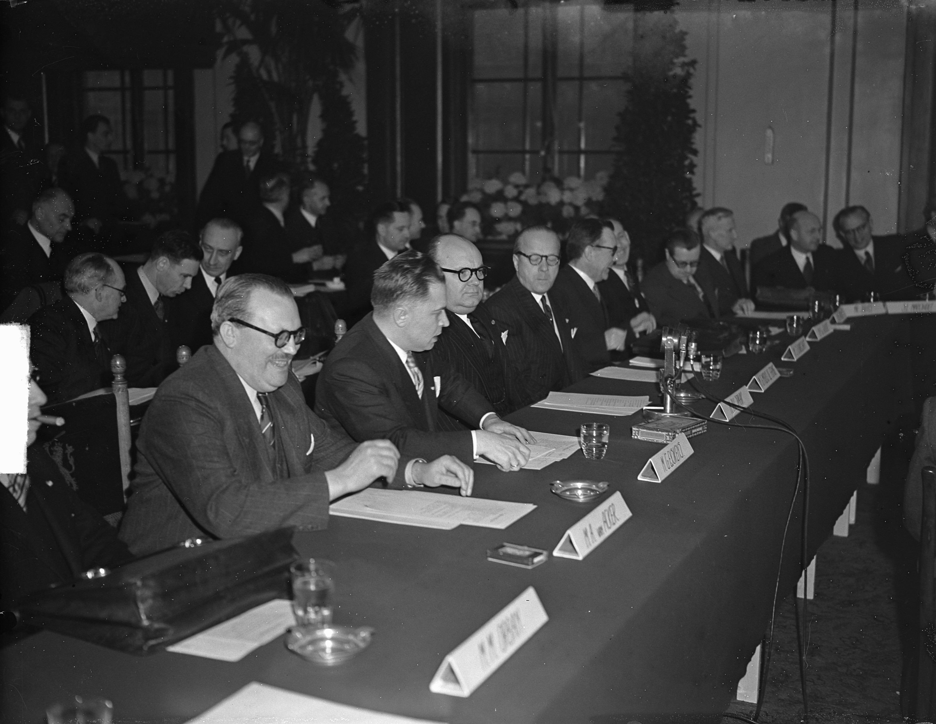 Belgian delegation, Benelux conference The Hague March 1949