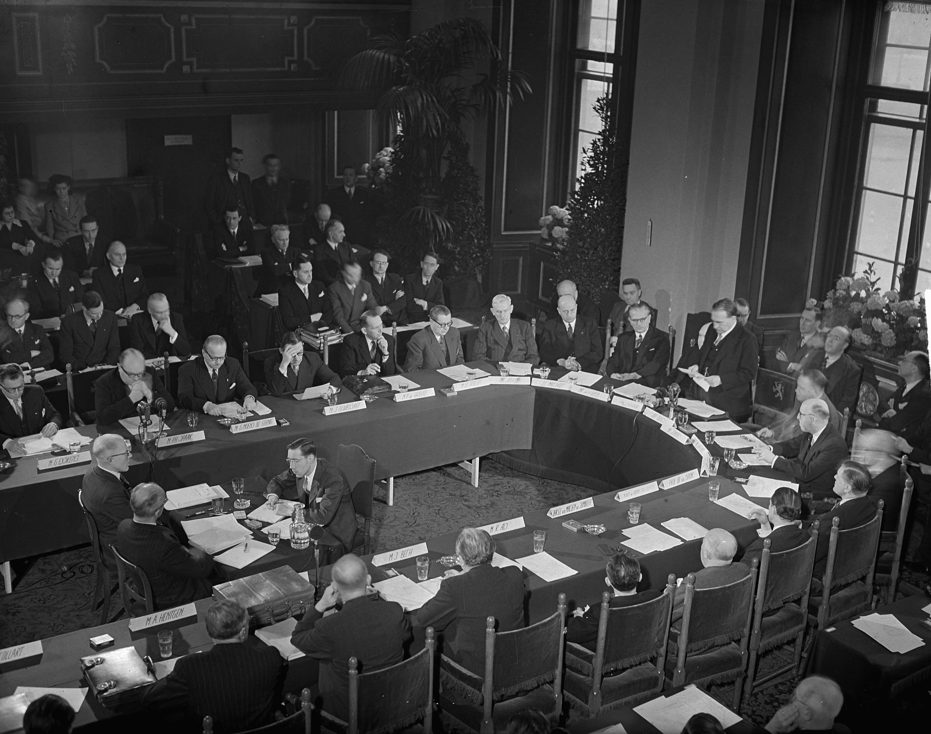 Benelux conference The Hague March 1949-102