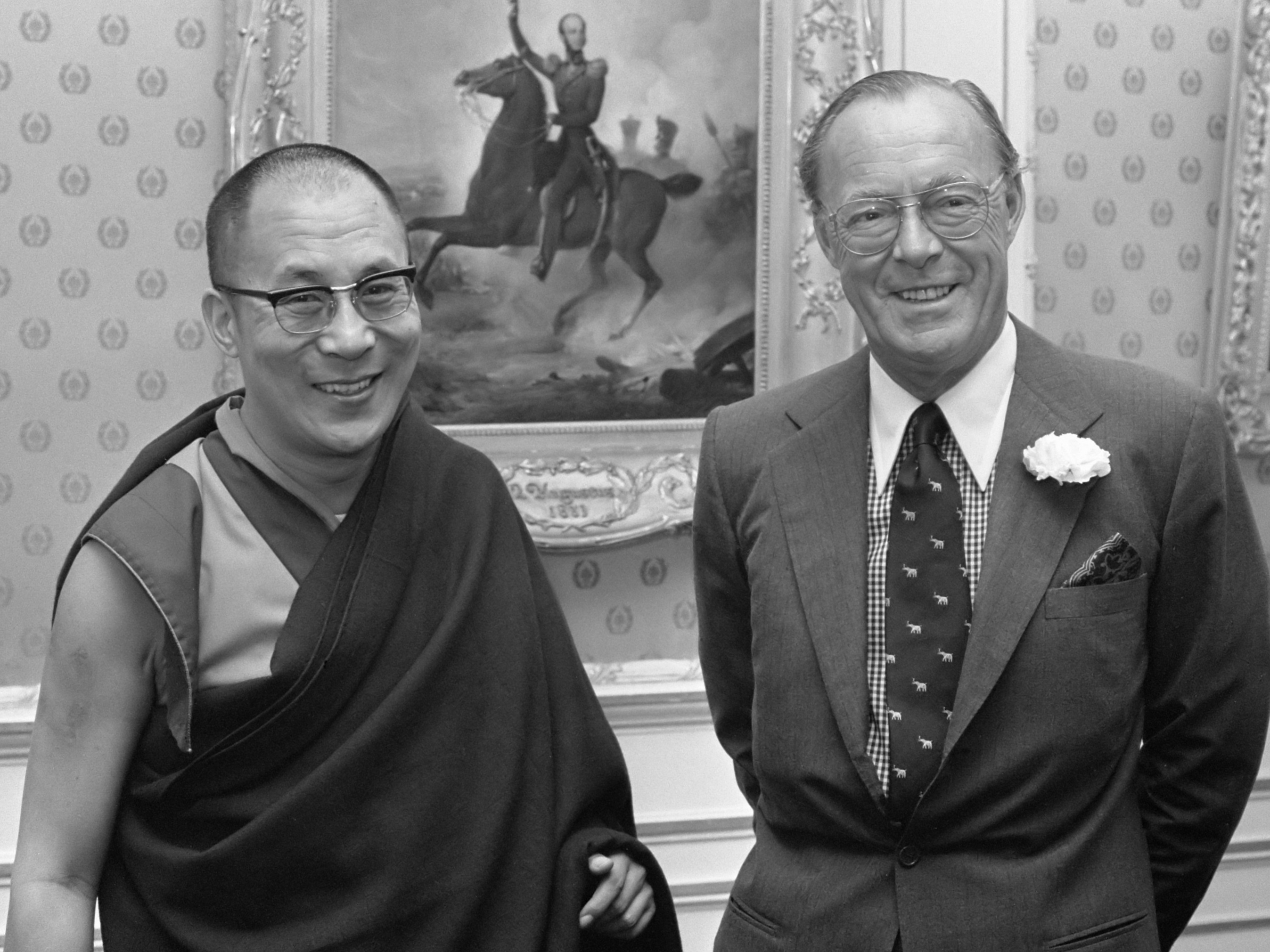 Dalai Lama en Prins Bernhard (1973)
