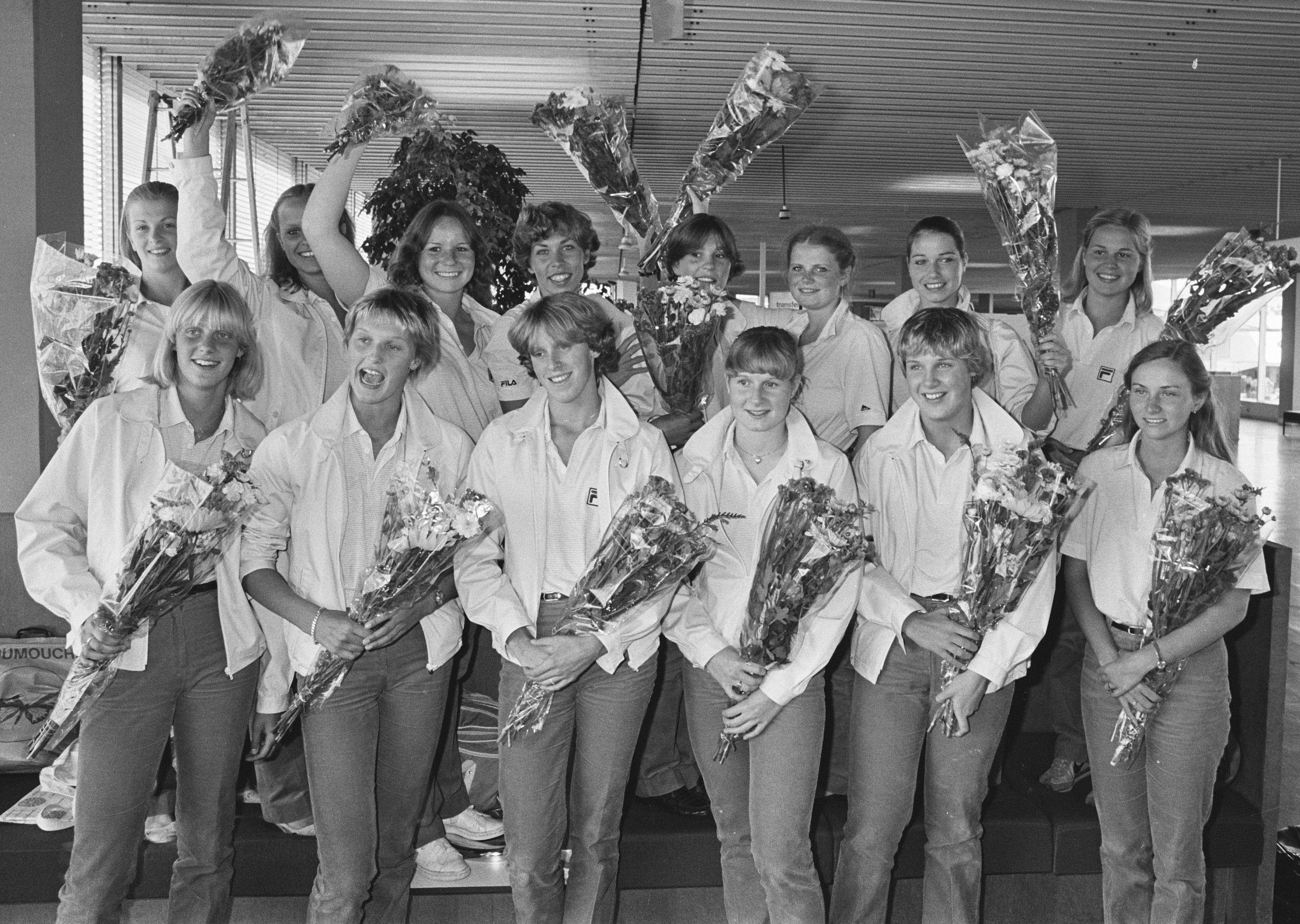 Dutch swimming and synchronized swimming teams Split 1981