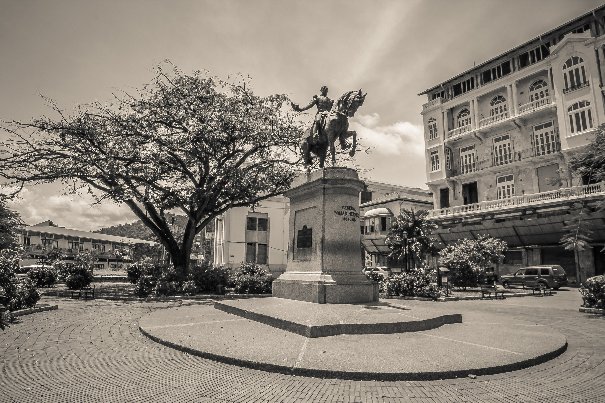 Plaza Herrera - Flickr - GaryAmberths