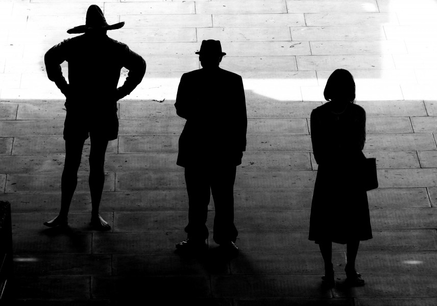 2008-05-10 - three people (4889882953)