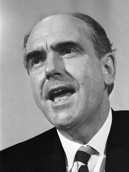 Andreas Papandreou (1968)
