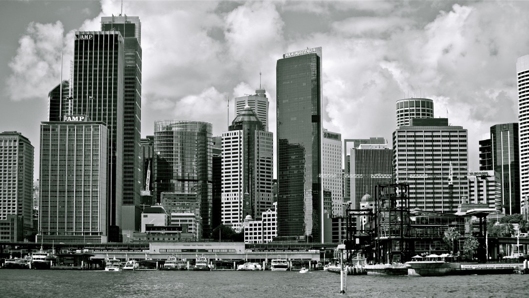 Black and White Sydney Skyline (6599760251)