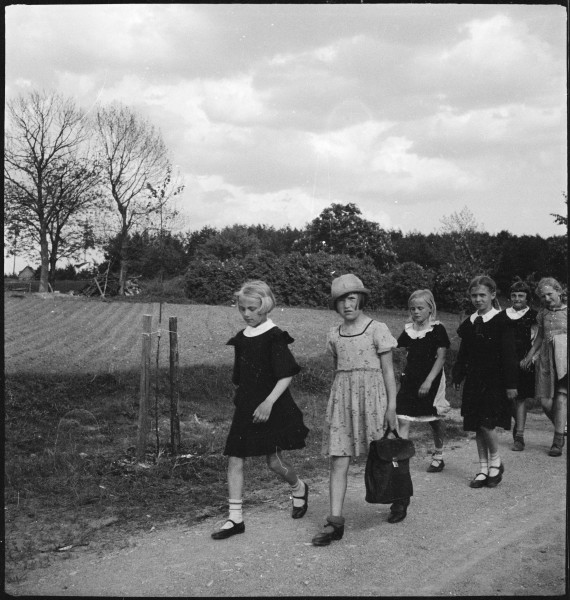 CH-NB - Lettland- Menschen - Annemarie Schwarzenbach - SLA-Schwarzenbach-A-5-16-168