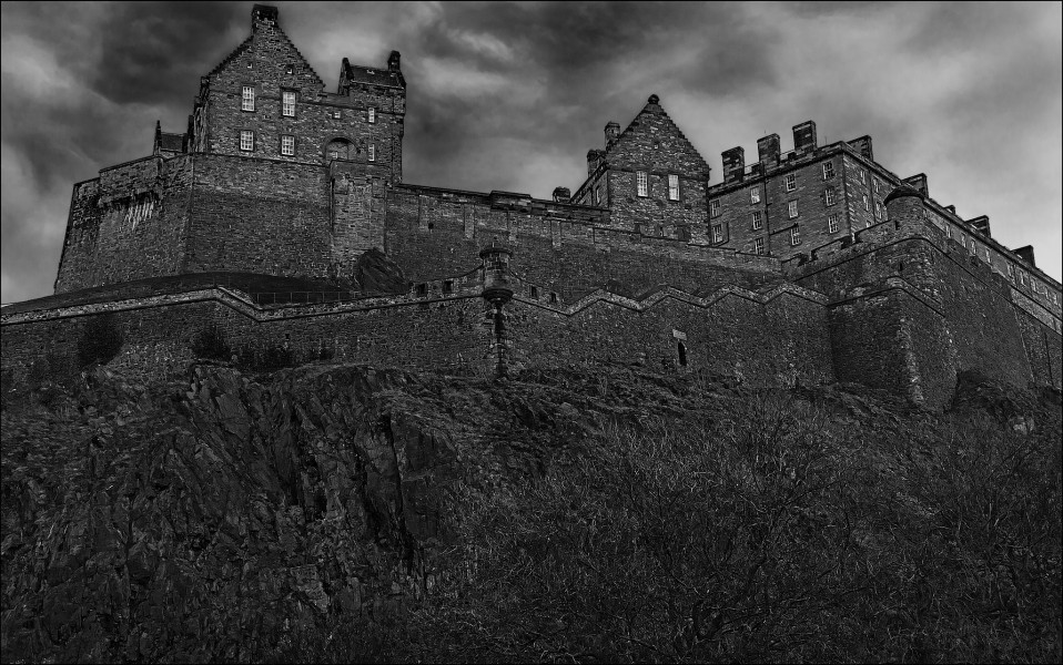 Edinburgh Castle (10508097284)