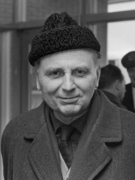 Elmar Klos (1966)